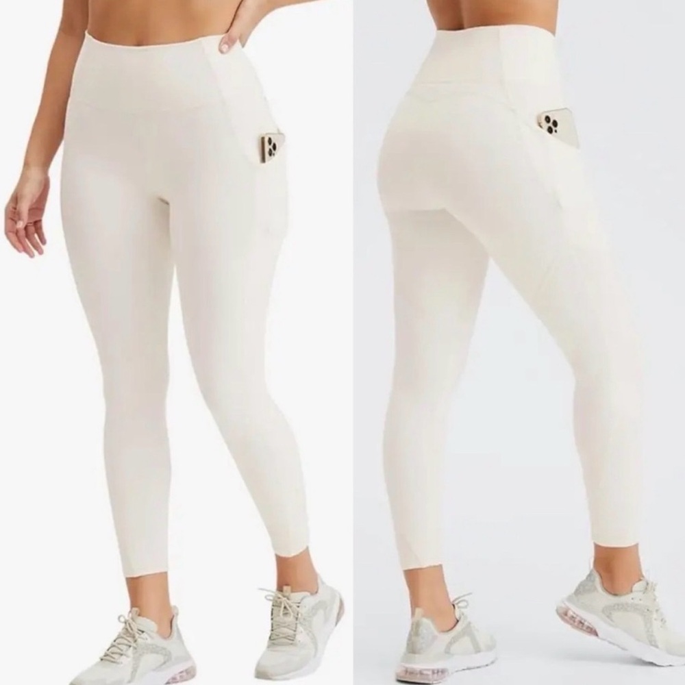 Fabletics Oasis PureLuxe High-Waisted 7/8 Legging size XS White